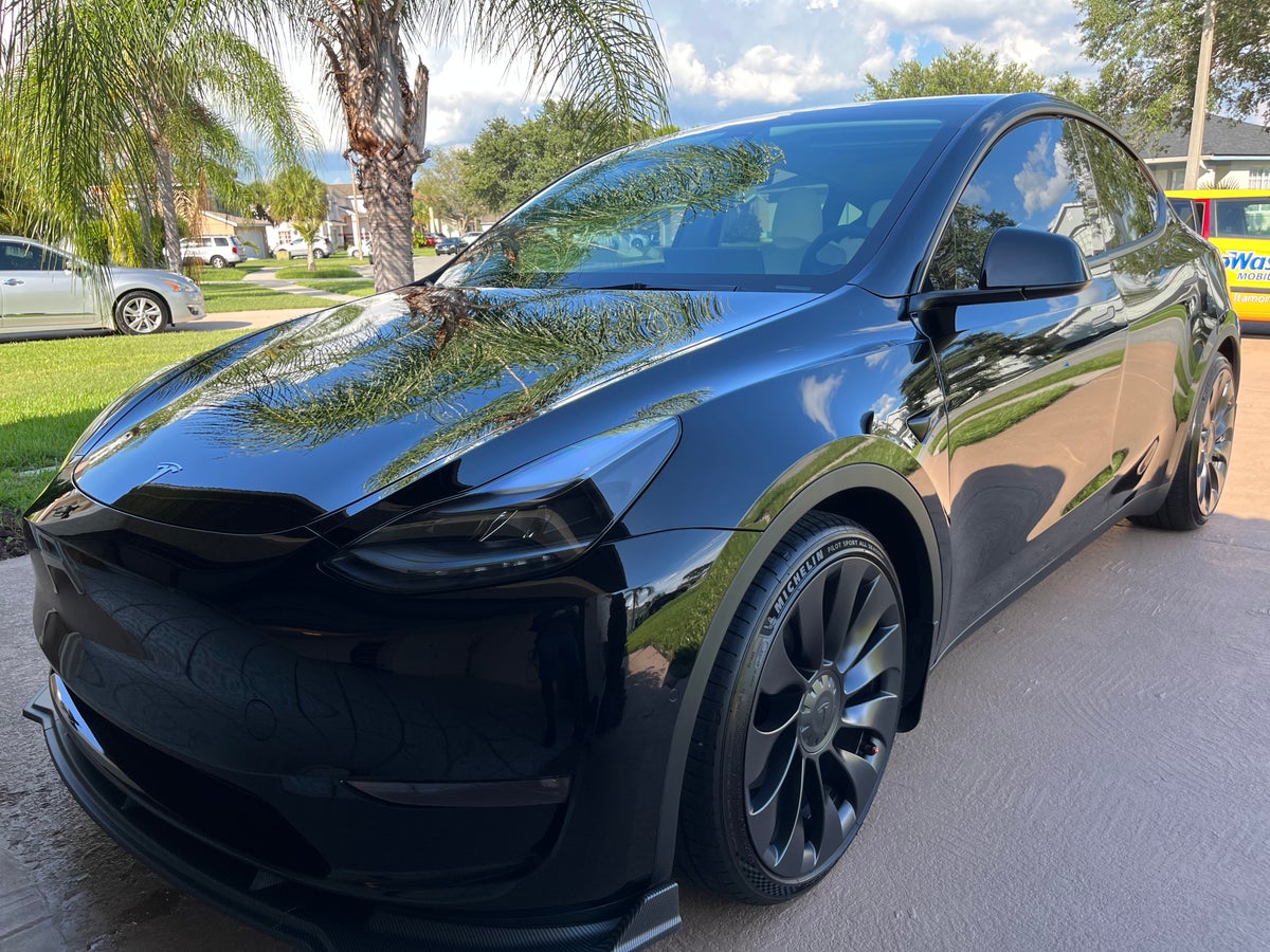 Hand Car Wash & Detailing Center/ We offer Ceramic Coating. Quick Detail Altamonte Mall